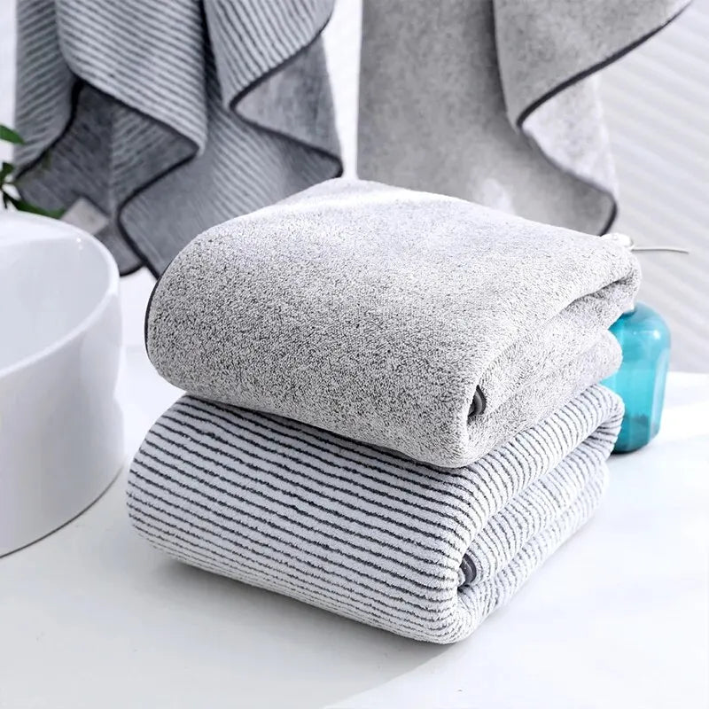 Thick Bamboo Fiber Bath Towel – Absorbent, Soft, and Versatile